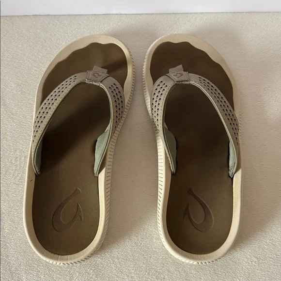 Olukai flip flops - Picture 4 of 13